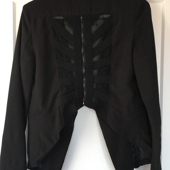 Black asymmetrical blazer - Picture 3 of 4